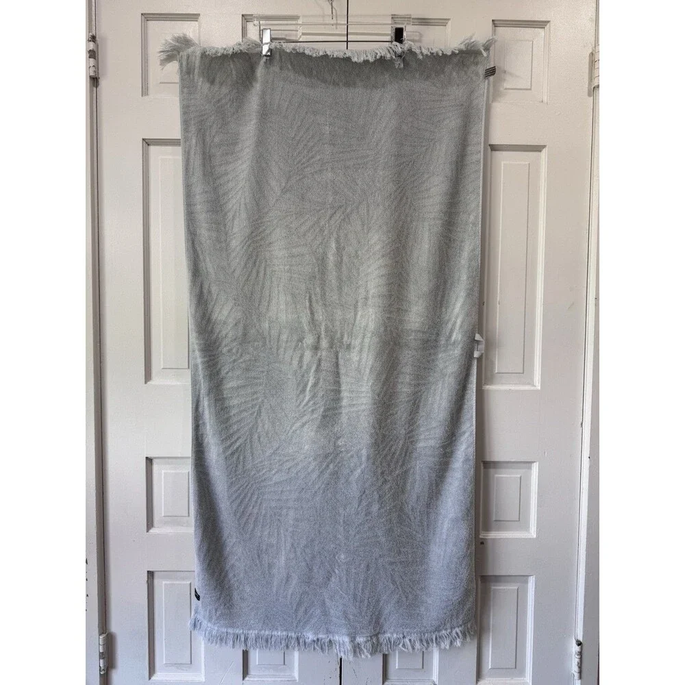 Anthropologie Slowtide Kalo Bath Towels Collection Set Of 2 Baby Blue 60”x30”EUC